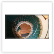 Schodiště - detail stupně